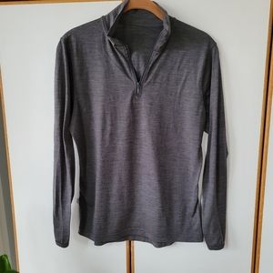 Minus33 Merino Wool Micro 1/4 Zip Base Layer Top M Charcoal